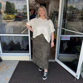 Stylish Tiered Fringe Tassel Midi Skirt in 5 Colors - Perfect for a Chic and Unique Fashion Statement.