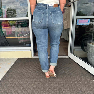 Dark wash Judy Blue 88971 vintage jogger jeans with an elastic cuff and classic design, laid flat against a white background.