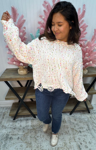 POL White & Pink Popcorn Sweater w/ Fringed Hem