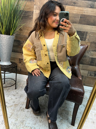 POL Oversized Honey & Taupe Quilted V Neck Jacket Top