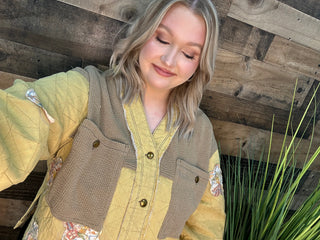 POL Oversized Honey & Taupe Quilted V Neck Jacket Top