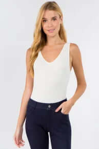 IVORY BODYSUIT Buttery Soft Seamless Tank: Comfortable, stylish ivory bodysuit perfect for layering or wearing alone.