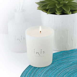 Inis Scented Candle with Ocean Fresh Fragrance, 40+ Hour Burntime, in a Stylish Glass Jar