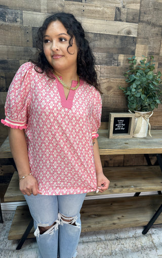 Staccato Pink Coral Geo Floral Short Slv Top