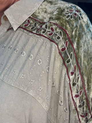 Young Threads Pistachio & Wine Embroidery Bat Sleeve Top