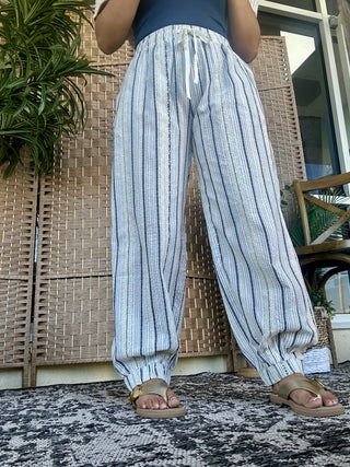 Alternate view of Easel Oatmeal Textured Linen Jogger Pants
