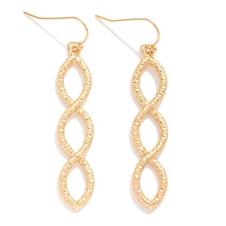 Alt text: "Elegant gold twisted texture earrings with a modern, luxurious design, perfect for adding a chic touch to any outfit.