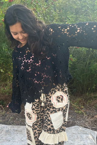 POL Black Boho Crochet Chenille Knit Top w/ Scallop Hem & Flare Sleeves