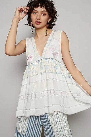 Stylish POL White & Floral Sleeveless Top - Elegant Final Sale Women's Fashion Blouse