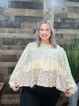 POL Ivory Ditsy Floral Tiered Ruffle Pearl Accent Top