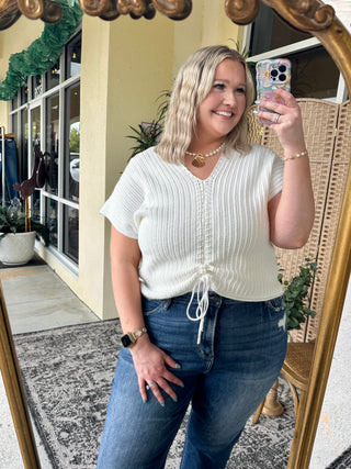 Alternate view of White Oversized It Girl Top
