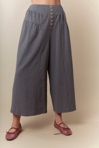 Fantastic Fawn Charcoal Gray Pull On Wide Leg Pants