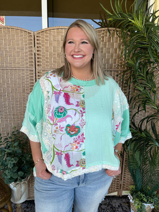 Alternate view of POL Mint Floral Oversized Top
