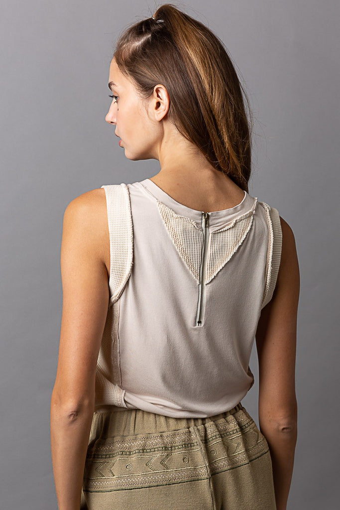 POL - Oatmeal Contrast Zipper Sleeveless Top - The Gypsy Belle Boutique