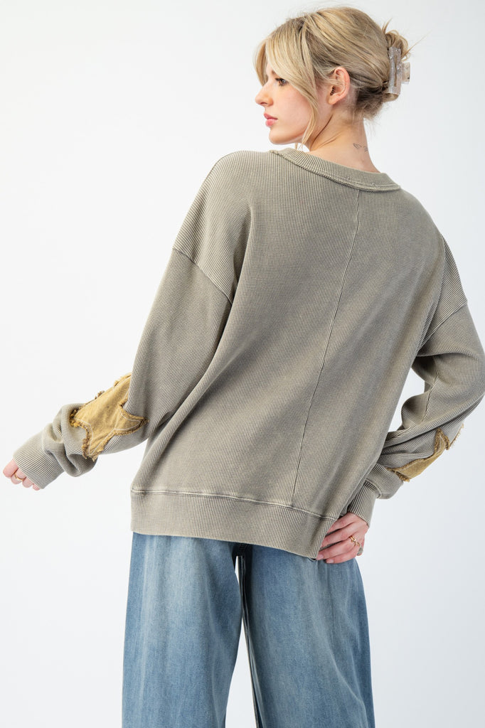 Easel Faded Olive Star Sweatshirt Top - The Gypsy Belle Boutique