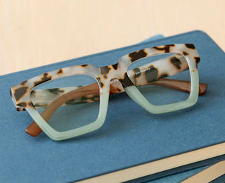 Chai Tortoise & Green Take A Bow Progressives by Peepers