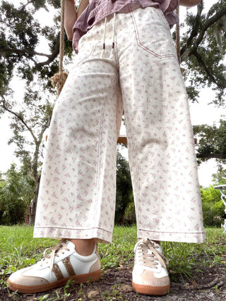 Orchard Bloom Floral Crop Pants
