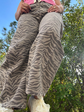 Listicle Gypsy Fit Zebra Print Barrel Jeans