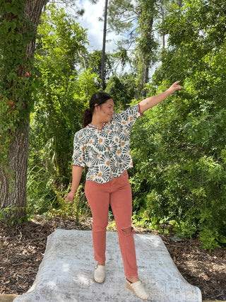 VOY Olive Ruffle VNeck Floral Printed Top w/ Rust Accent