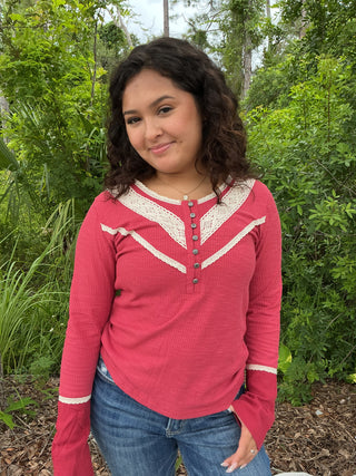 POL Vintage Ribbed Regular Fit Top w/ Lace Accent (2 COLORS)