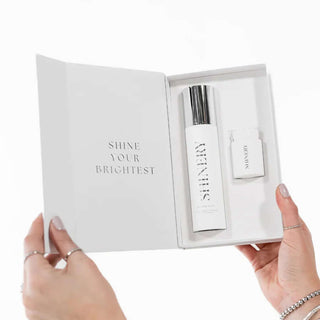 Shinery Radiance Wash Jewelry Cleaner and Brush Duo for sparkling, luxurious jewelry care in an elegant gold-tone finish.