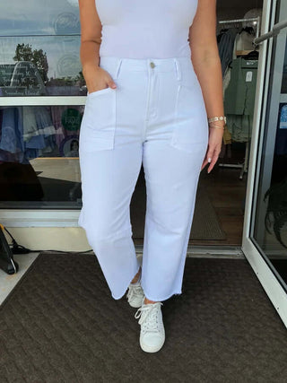 Vervet White High Rise Gypsy Fit Jeans - Nondistressed, Stylish and Comfortable V3575WH Denim. Perfect for versatile wear.