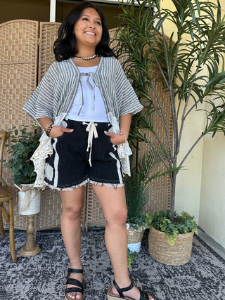 POL Black Stripe Ruffled Hem Kimono Top