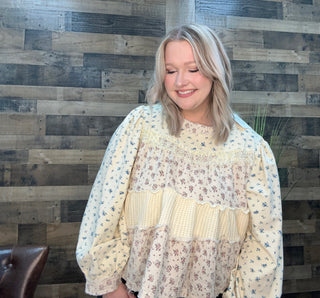 POL Ivory Ditsy Floral Tiered Ruffle Pearl Accent Top