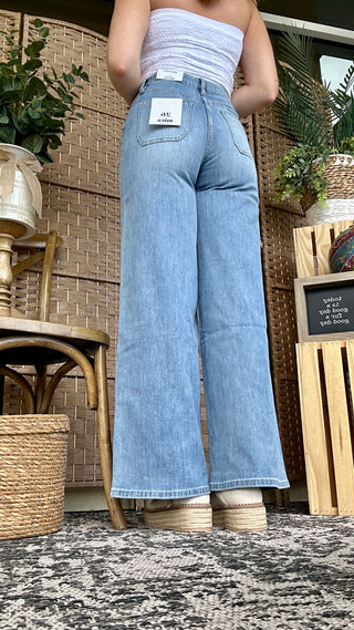 Alternate view of MICA W3714MB Hi Rise Patch Pocket Wide Leg Jeans

