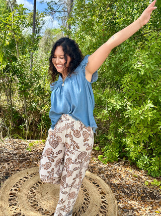 A & She Tencel Chambray Ruffle Cap Sleeve Top
