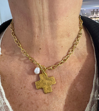 Shannon Toggle Pearl Cross Necklace Lauren Kenzie