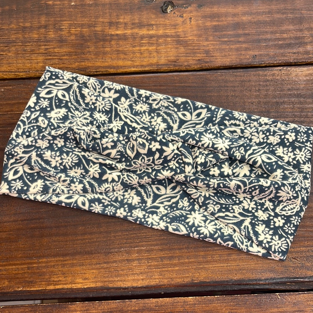 Gypsy Wrap - TWIST Navy & Cream Floral - The Gypsy Belle Boutique