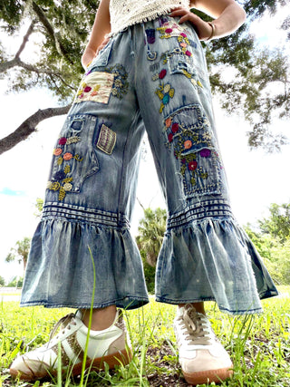Front Row Seats Star Patchwork Crop Pants
