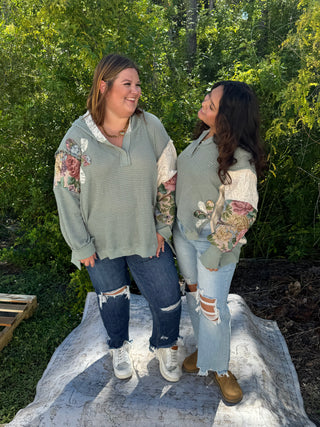 Davi & Dani Seafoam Waffle Knit Patchwork Hoodie Top