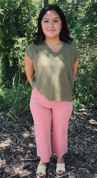 Alt text: "Doe & Rae V Neck Textured Knit Sweater in Cream, Cozy and Chic Design, Available in Two Colors