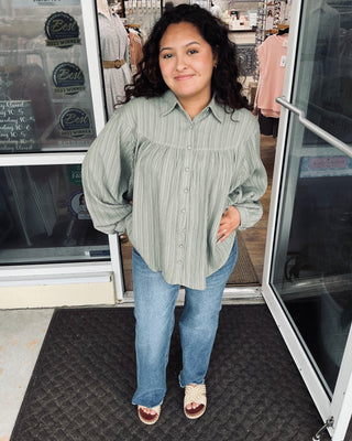 In February Dolman Slv Top w/ Round Yoke & Collar (2 COLORS)