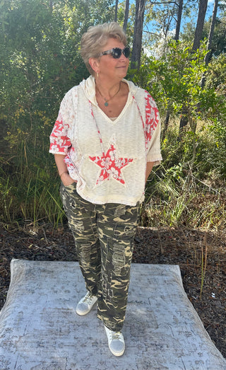 POL Cream & Coral Star Applique Oversize Top