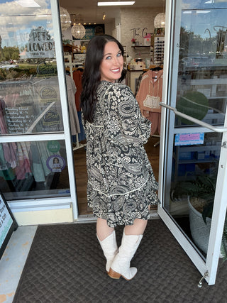 Umgee Black & Ivory Paisley Tiered Short Dress
