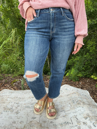Lovervet LV1486 Straight Leg Distressed Knee Jeans