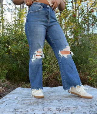 MICA F3048M Jeans 90s Vintage Crop Flare Dark Wash Distressed