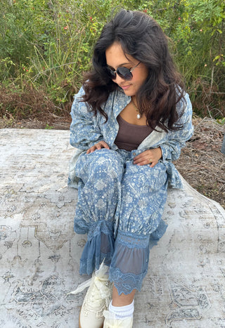 Oli & Hali Blue Paisley Splatter Bloomer Pants