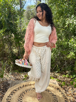 POL Ivory & Pink Floral Bloomer Jogger Pant