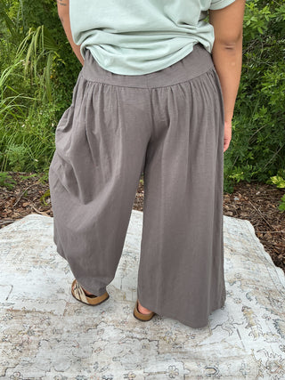 Fantastic Fawn Charcoal Gray Pull On Wide Leg Pants