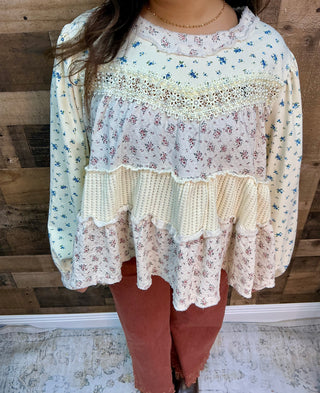 POL Ivory Ditsy Floral Tiered Ruffle Pearl Accent Top