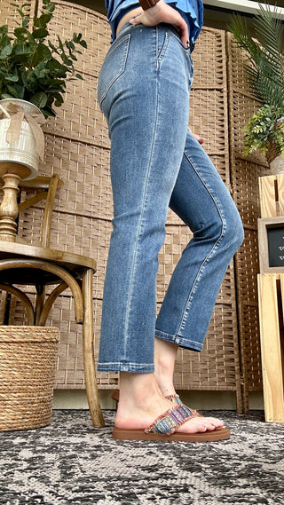 Alternate view of Mica Twist & Shout Twist Pocket Jeans
