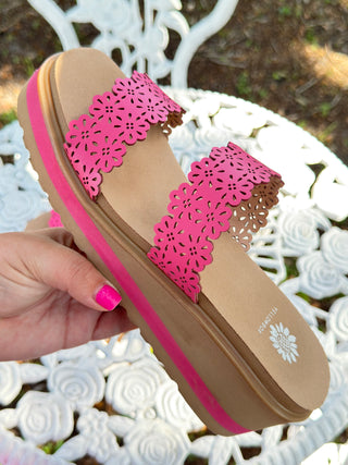 Yellowbox Airy Fuchsia Scalloped Edge Wedge Sandals
