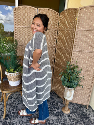 Alternate view of POL Charcoal Beach Bum Kimono
