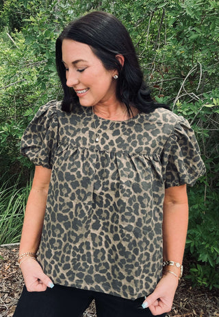 Stylish Leopard Twill Baby Doll Top with Ruffle Sleeves and Tiered Design by Things Between