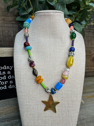 Star Glow Beaded Necklace