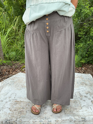 Fantastic Fawn Charcoal Gray Pull On Wide Leg Pants